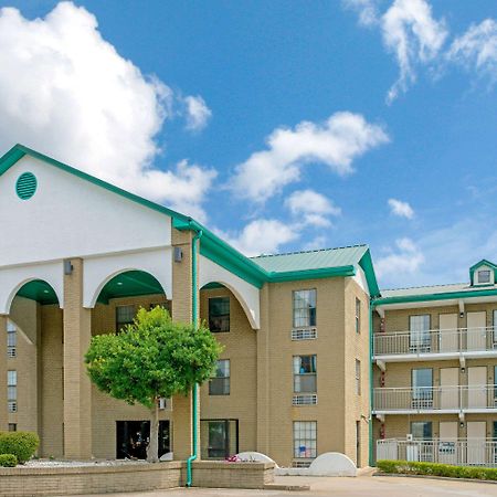 Super 8 By Wyndham Lakeland Exterior foto
